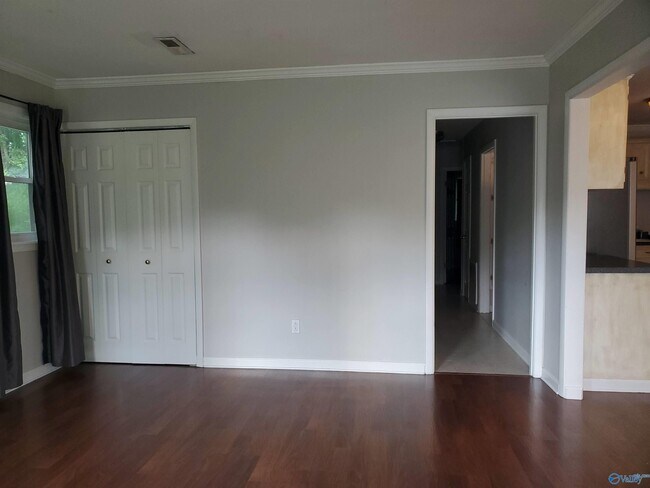 Foto del edificio - 2248 Norwood Dr NW