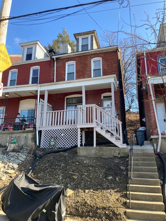 Foto principal - 211 Southern Ave