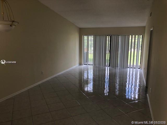 Building Photo - 10295 Boca Bend W