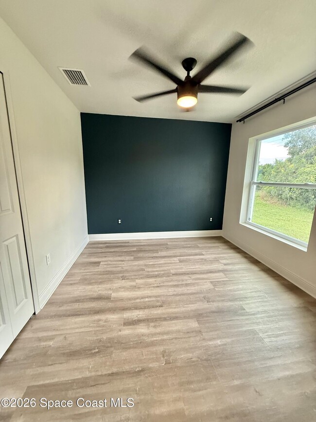Building Photo - 4255 US-1