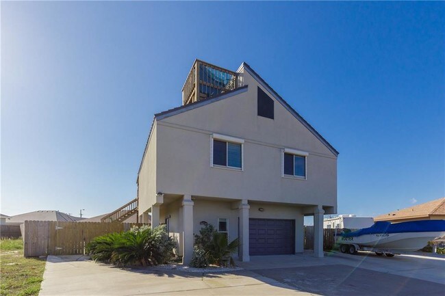 Building Photo - 16134 Broomsedge St