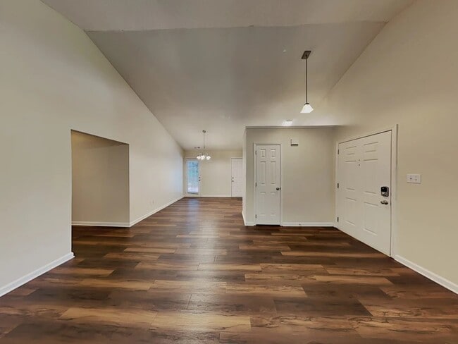 Building Photo - 7805 Royce Hall Ln