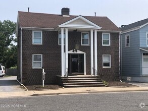 Building Photo - 15 White St
