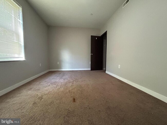 Building Photo - 1704 N 18th St