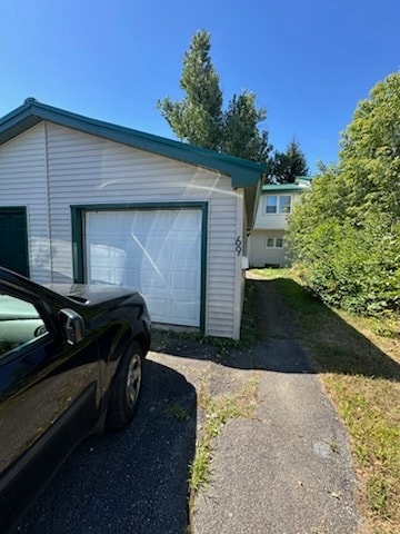 Building Photo - 69 Dirigo Dr