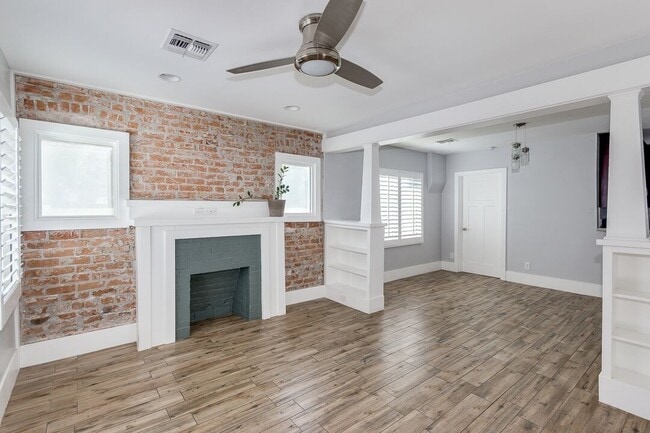 Photo - 517-523 W. Roosevelt St. Apartment