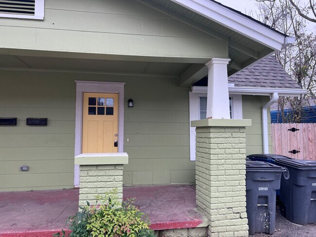Foto del edificio - Adorable 1 bedroom Studio duplex