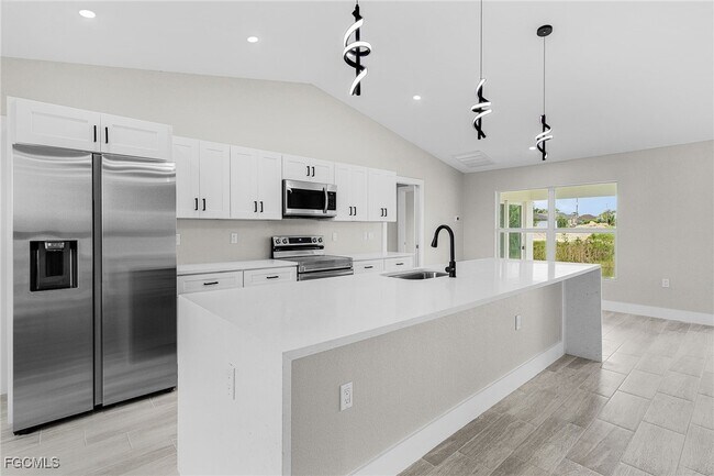 Foto del edificio - 3509 NE 21st Ave