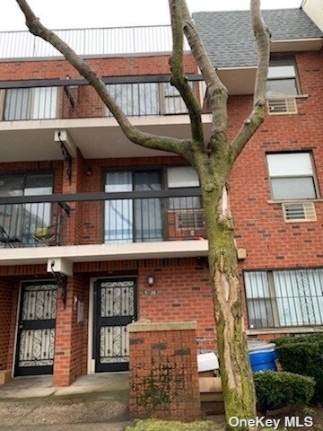 Primary Photo - 71-29 Park Ave
