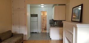 Building Photo - 125 E 71st St