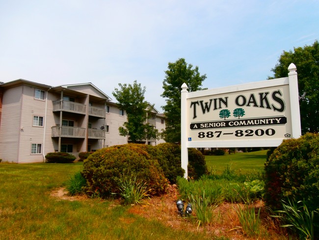 Foto del edificio - Twin Oaks Meadows