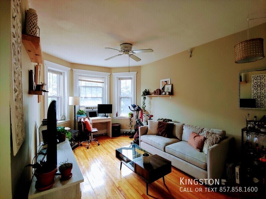 Photo - 324 Chestnut Hill Ave.-12B