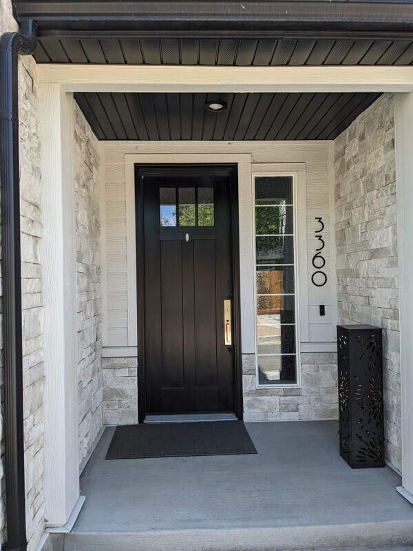 Building Photo - 3360 S Amara Pl