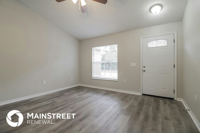 Building Photo - 6145 Banyan St