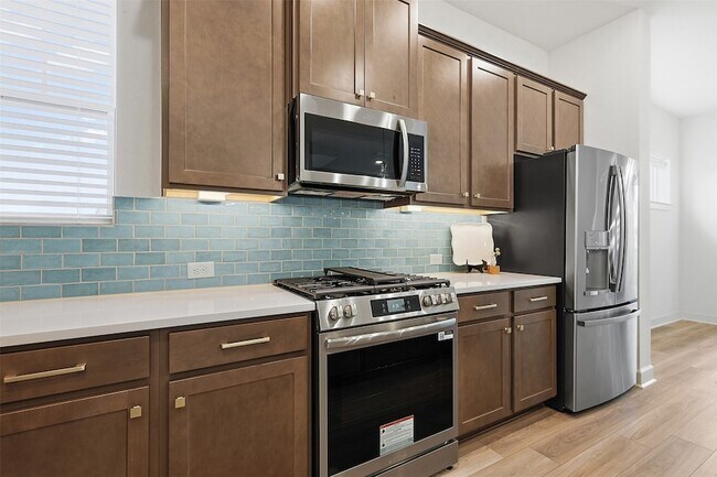 Foto del edificio - 5511 Orangery Ln