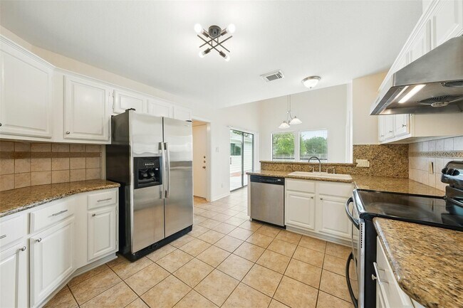 Foto del edificio - 3554 Ashfield Dr