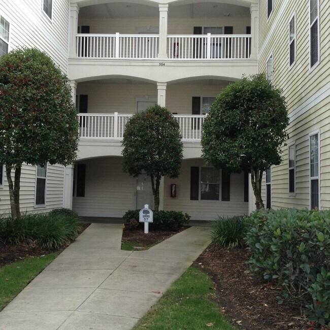 Foto del edificio - 504 River Oaks Dr