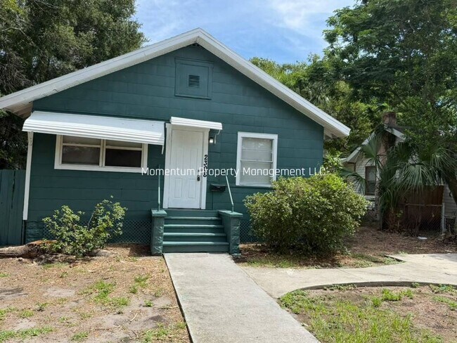 Foto del edificio - 2308 Oakdale St S