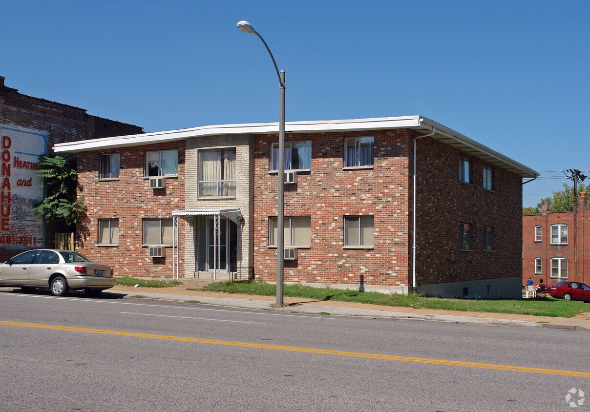 5451 Gravois Ave, Saint Louis, MO 63116 Apartments in Saint Louis, MO