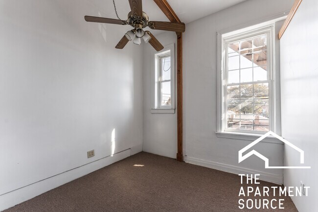 Foto del edificio - 2971 S Archer Ave