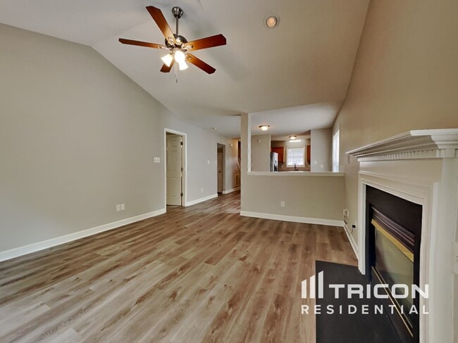Foto del edificio - 2932 Neals Creek Dr