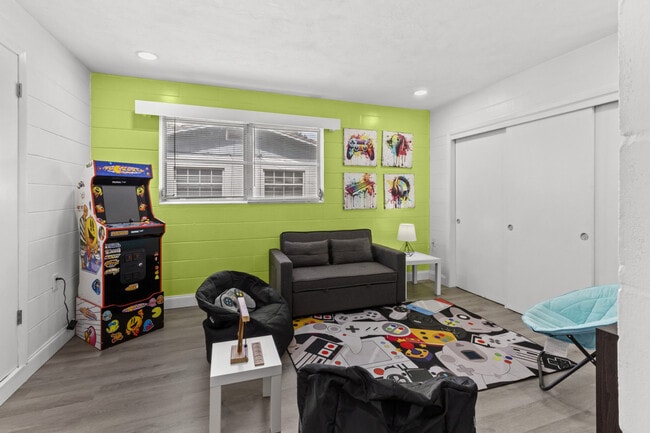 Foto del edificio - 3204 NW 10th St