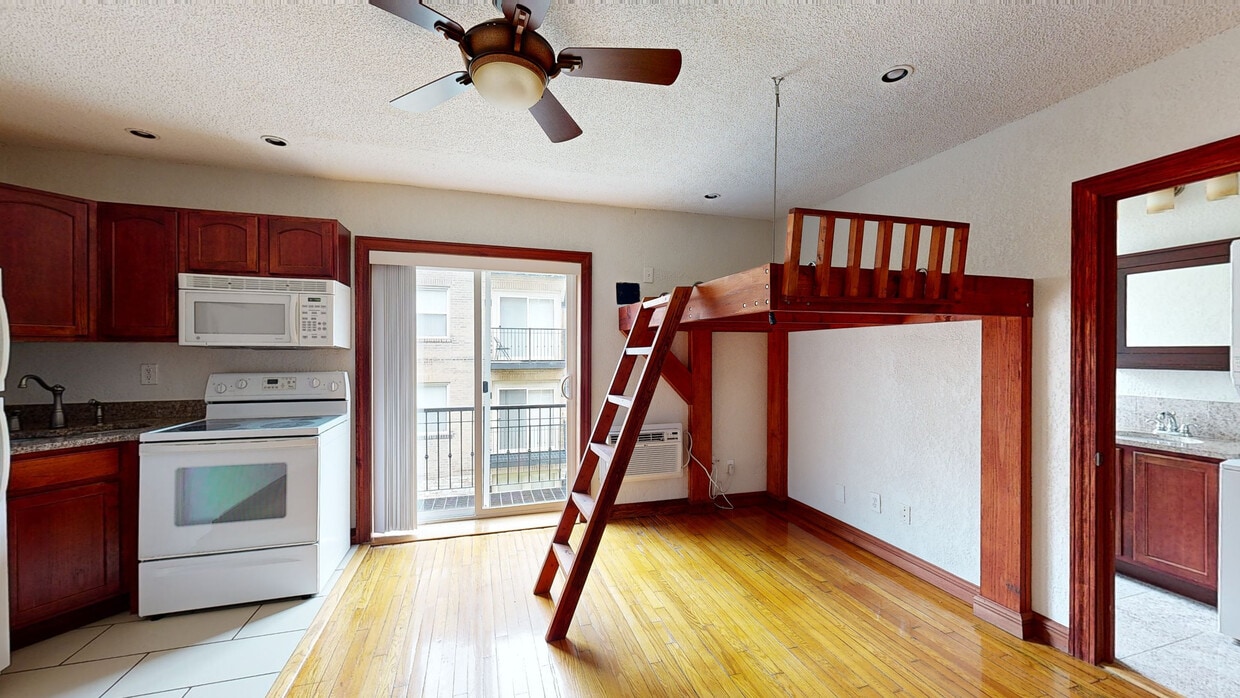 Photo - Gallery Central West End Apartments