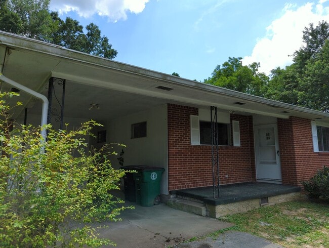 Photo - 1302 Ridgefield Cir Apartment