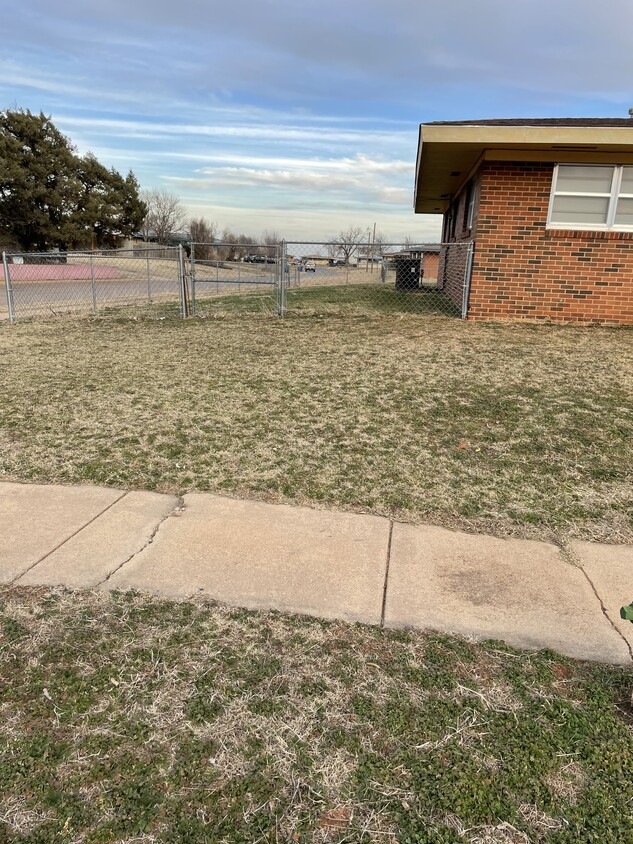 Building Photo - 416 Chickasaw Trail