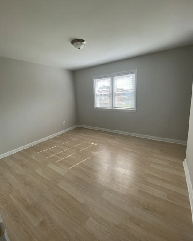 Building Photo - COMING SOON - 3 Bedroom Rental in Temple H...