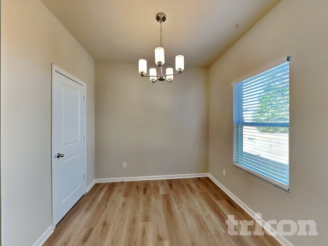 Building Photo - 23 Ponders Rd