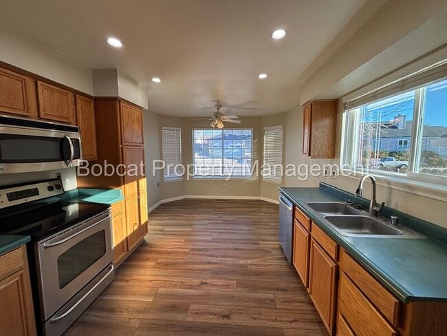 Foto del edificio - 3522 Smoketree Ave