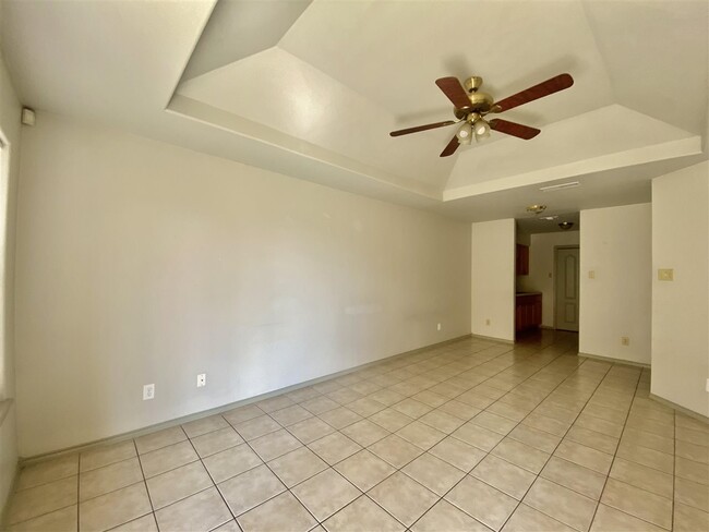 Building Photo - 507 Shiloh Dr