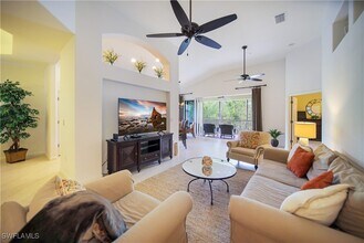 Building Photo - 6641 Alden Woods Cir