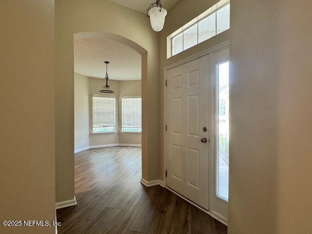 Building Photo - 14758 Fern Hammock Dr