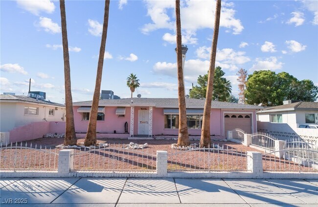 Foto del edificio - 2112 S Van Patten Pl