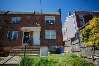 Building Photo - 6430 1/2 TULIP St