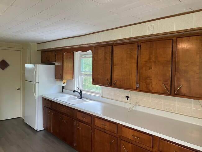 Cocina - 6910 County Road 37