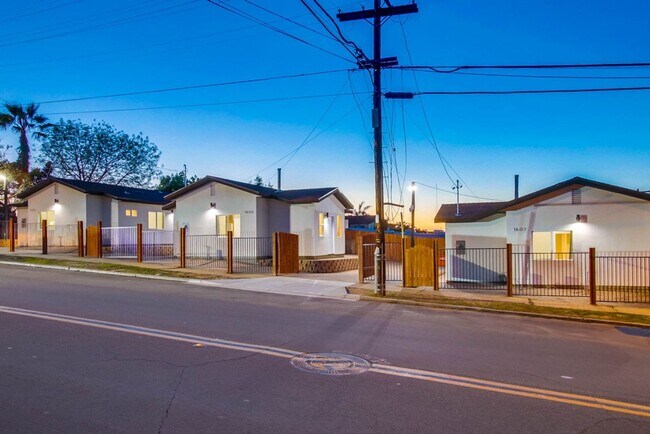 Foto del edificio - 1602 S 38th St
