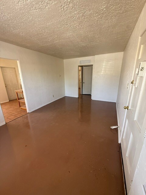 Foto del edificio - Townhome For Rent