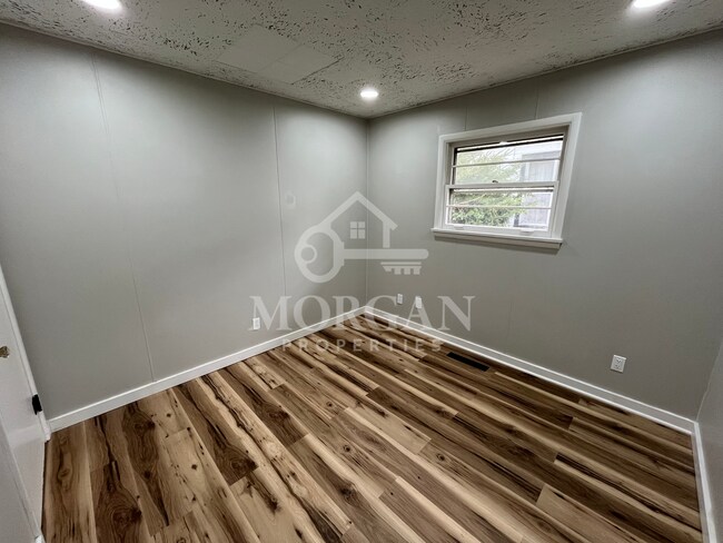 Foto del edificio - 815 S Main St