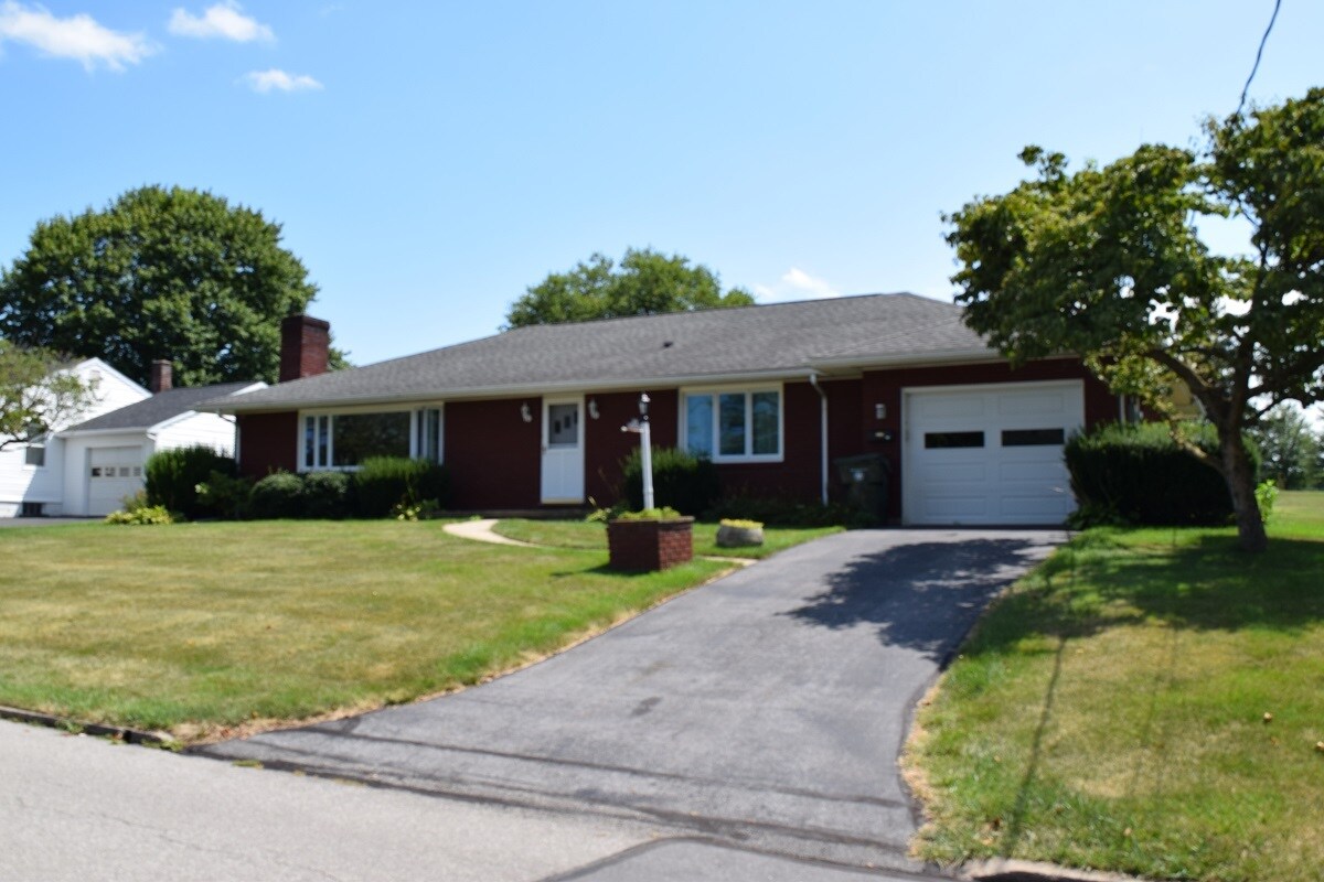 1018 E High St, Bellefonte, PA 16823 House Rental in Bellefonte, PA
