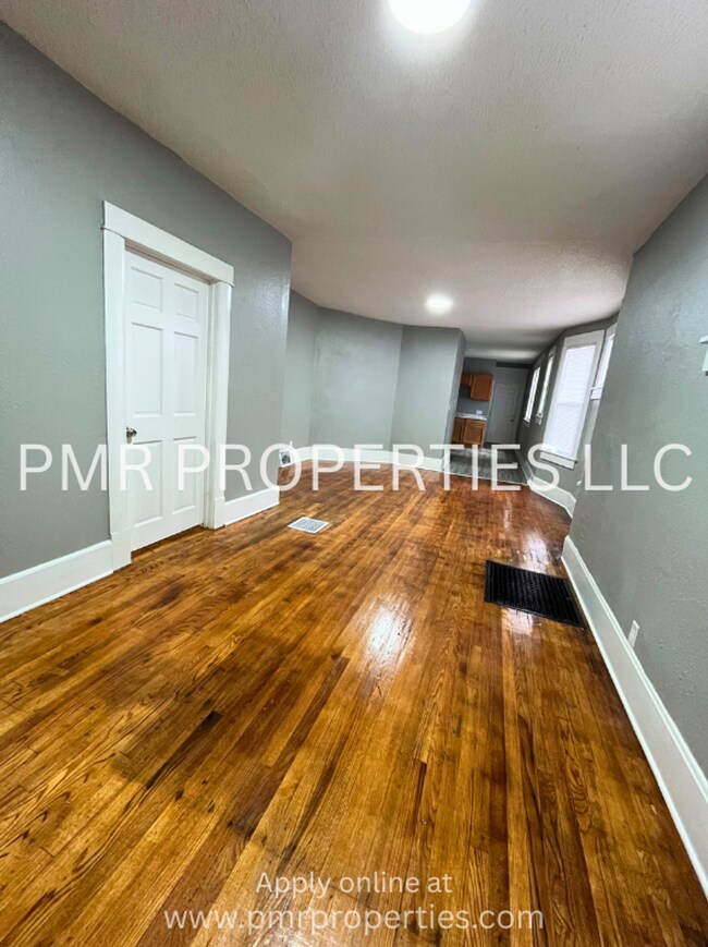 Foto del edificio - 811 N 10th St