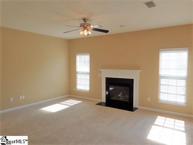 Building Photo - 407 Scarlet Oak Dr