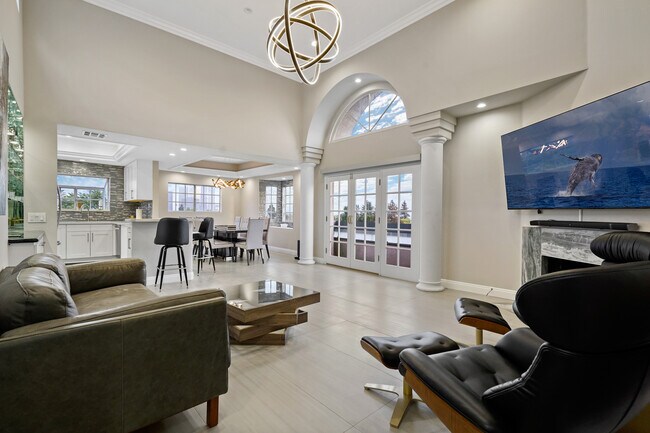 Foto del edificio - 10627 Ashton Ave