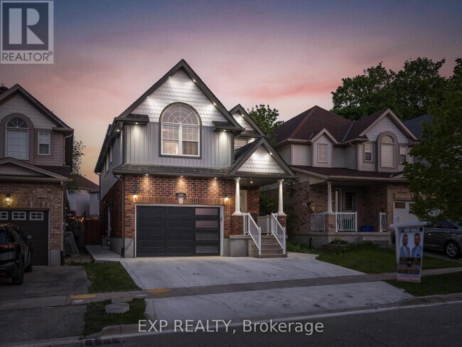 Building Photo - 252 Bridlewreath St