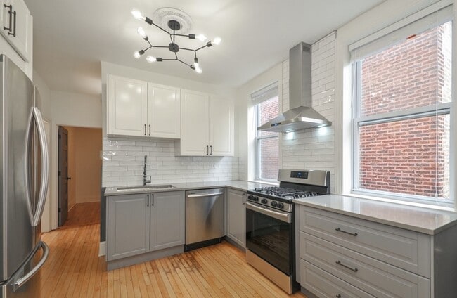 Foto del edificio - 1314 W Argyle St