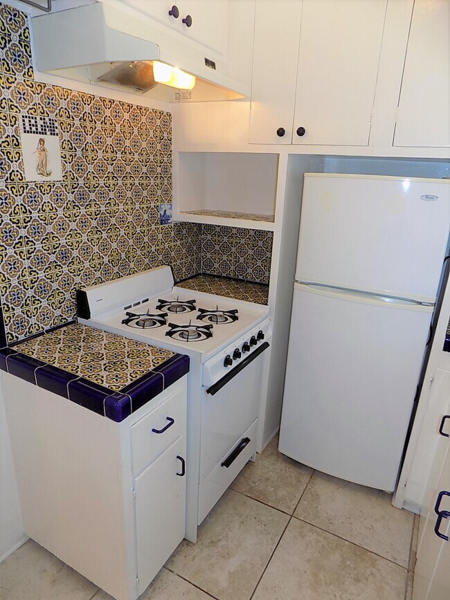 Foto del edificio - 1528 Bay View Ave