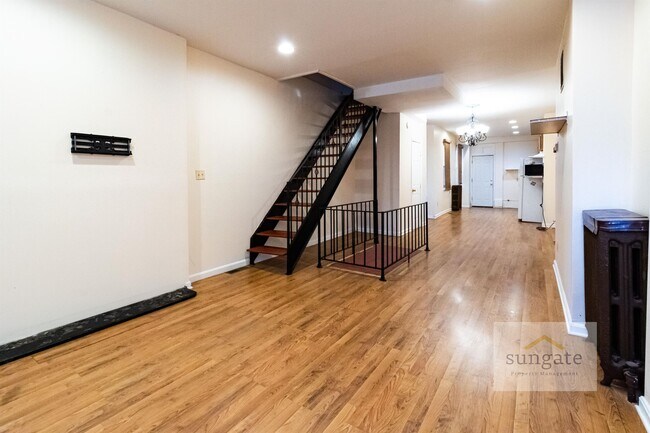 Foto del edificio - 2122 Orleans St