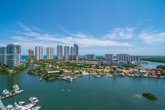Building Photo - 400 Sunny Isles Blvd